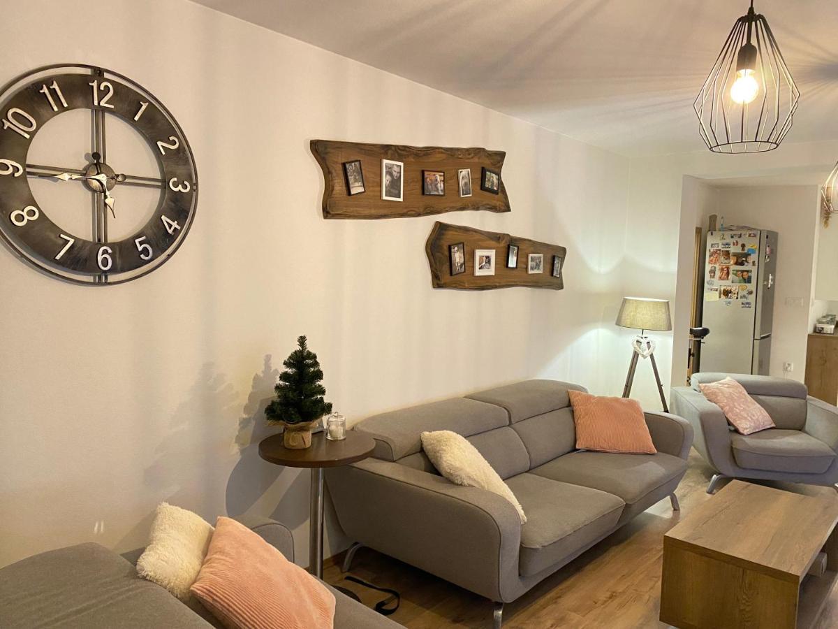 Ferienwohnung Apartman Slnecna Terasa S Vlastnym Parkovanim Na 2 Auta Žilina Exterior foto
